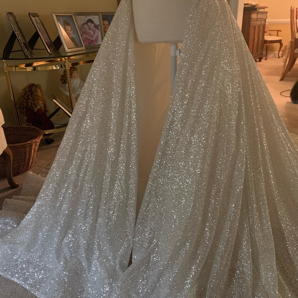 Pnina tornai bridal gown and skirt - Picture 7 of 15